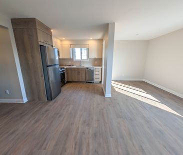 3865 Front St, Niagara Falls - Waterfront 2 Bedroom Apartment - Photo 6