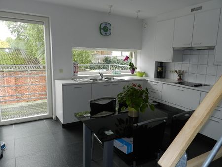 Woning te huur in Ieper centrum (3 slpk +parking) - Photo 4