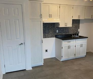 3 ET DEMI DISPONIBLE LE 1ER OCTOBRE 2025 - Photo 1