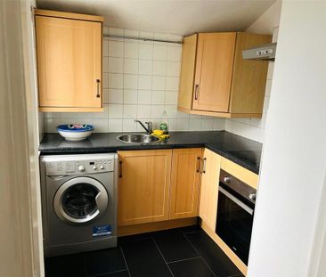 1 bedroom flat to rent - Photo 4