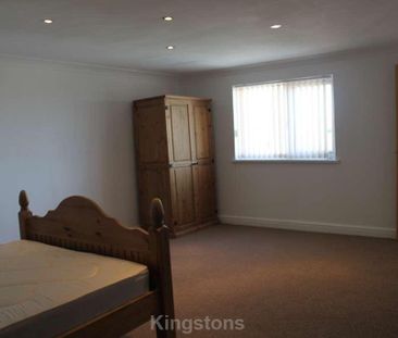 6 bedroom terraced house to rent - Photo 5
