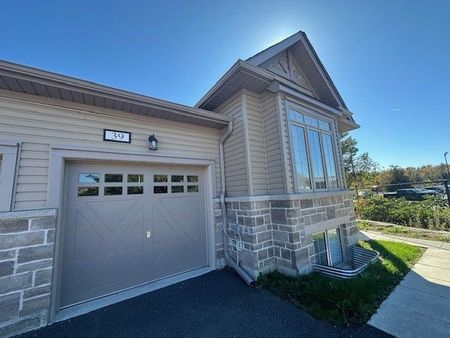 For Lease - 17 Lakewood Crescent Unit# 39, Kawartha Lakes, Ontario - Photo 3