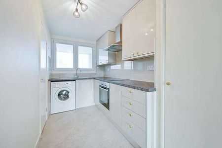 Justin Close, Brentford, TW8 - Photo 4