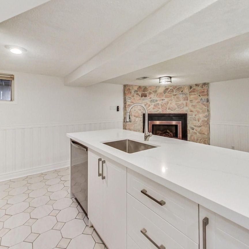 For Lease - 40 Tiago Avenue Unit# Lower level, Toronto, Ontario - Photo 1