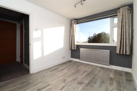 3 BED Detached house To rent - Photo 4