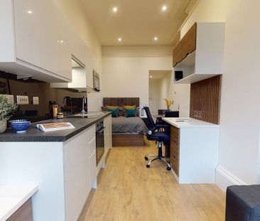 Studio to rent - Photo 2