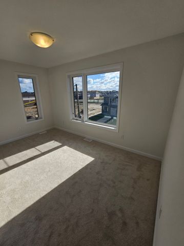 For Lease - 340 Raheen Court, Barrhaven, Ontario - Photo 5