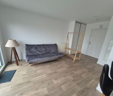 Location Appartement 1 pièce 27m² LILLE 59000 - Photo 2