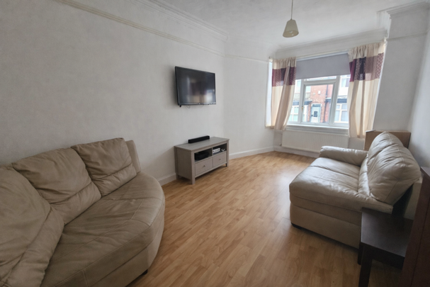 5 bedroom house to rent - Photo 1