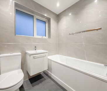 Poole, Dorset - Photo 5