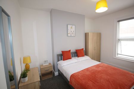 Student Accommodation 26 - 27, 77 Canwick Road, Lincoln - Photo 3