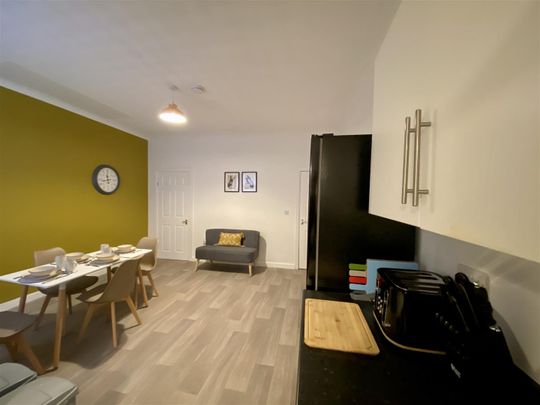 1 bed house share to rent in Ulster Street, Burnley, BB11 - Photo 1