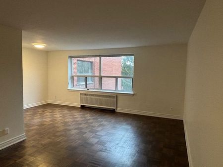 For Lease - 2 Newholm Road Unit# 211, Toronto, Ontario - Photo 2