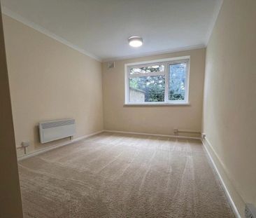2 Bed Flat, Hotoft Road, LE5 - Photo 3