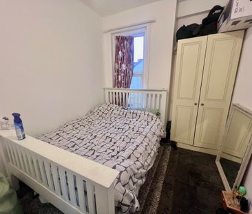 Holdenhurst Road, BH8 8AX, Bournemouth - Photo 5