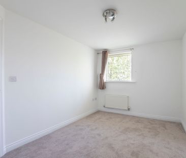 Valentin Court, Pinewood Drive, Cheltenham GL51 0GN - Photo 1