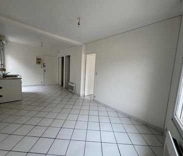 Location Appartement 2 pièces 29m² - Photo 1