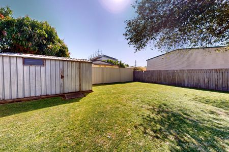 10 Arthur Street, Belmont South NSW 2280 - Photo 5