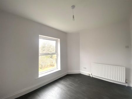 Fishponds Road, Fishponds, Bristol, BS16 3DU - Photo 2