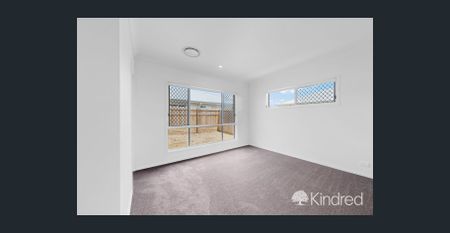 Modern Home with Spacious Living and Convenient Location! - Photo 5