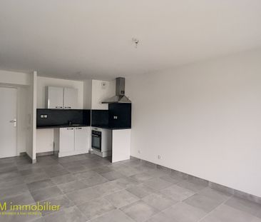 Location Appartement 2 pièces 42m² - Photo 4