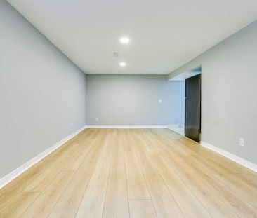 For Lease - 2048 Edinburgh Drive Unit# Lower, Burlington, Ontario - Photo 4