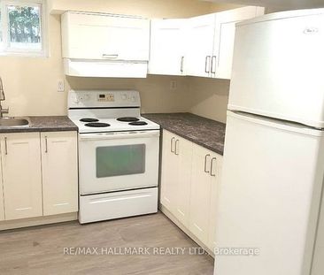 For Lease - 9884 Bayview Avenue Unit# Lower, Richmond Hill, Ontario - Photo 2