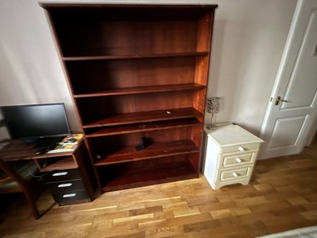 Room in a Shared Flat, Parkview Court, SW18 - Photo 2
