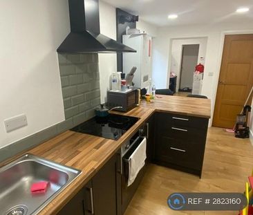 1 bedroom flat to rent - Photo 5