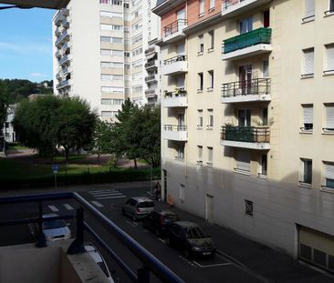 Location Appartement 2 pièces 42m² LE HAVRE 76600 - Photo 3