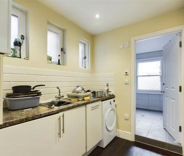 4 bedroom apartment to rent - Photo 1