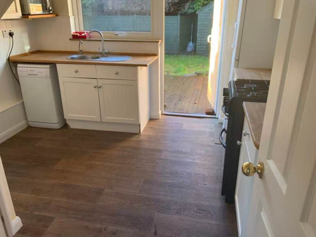 2 bedroom house to rent - Photo 3