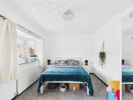 2 bedroom terraced house to rent - Photo 4