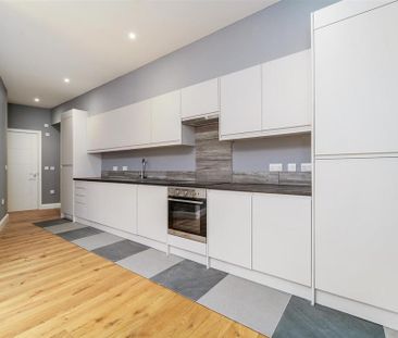 2 bedroom detached bungalow to rent - Photo 6