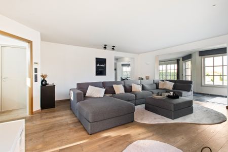 Rustig gelegen woning (OBB) met vier slaapkamers en prachtige tuin (met zwembad) - Photo 3