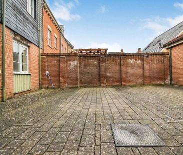 2 bedroom apartment to rent - Photo 6