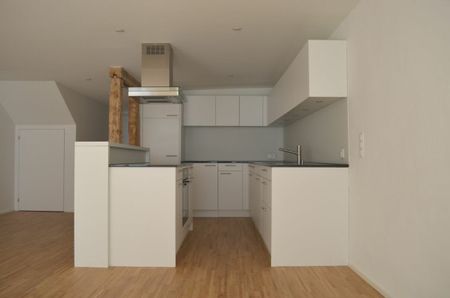 2.5 Zimmer, 74 m², 2. Stock - Photo 2
