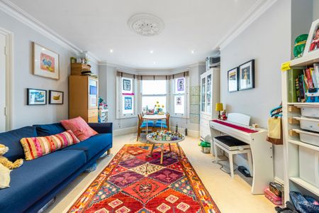 Chesilton Road, Fulham, London, SW6 - Photo 4