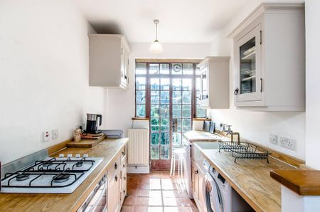 2 bedroom flat to rent - Photo 4