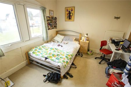 4 bedroom house to rent - Photo 3