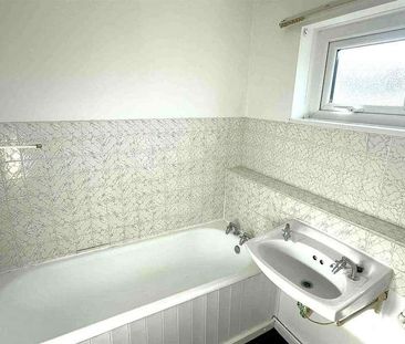 Northway, Gosport, PO13 - Photo 5
