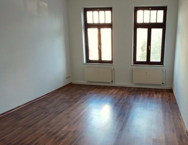 ++ neues Familienzuhause! - 5-Raum Wohnung mit Balkon, Tageslichtbad & Stellplatz (optional) ++ - Photo 1
