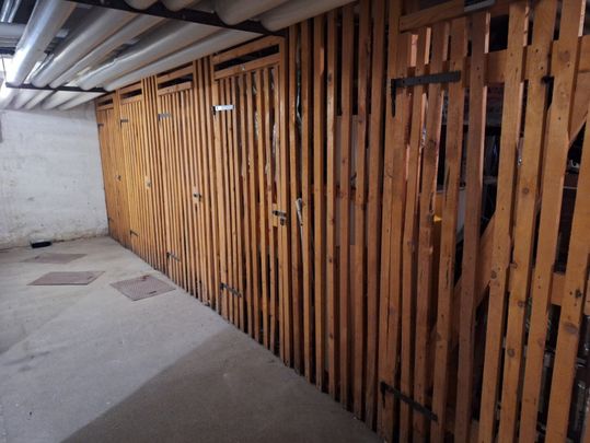 360 Tour / Helle 2-Zimmer-Neubau-Dachgeschosswohnung mit Terrasse in guter, zentraler Lage des 14. Bezirks - Photo 1