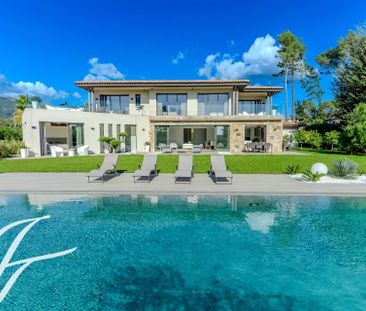 Maison à louer Roquefort Les Pins, Cote d'Azur, France12 000 EUR / ... - Photo 2