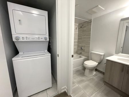 UNIVERSAL CITY 3: Bayly St & Brock Rd (1435 Celebration Dr.) AD#100609 - Photo 4