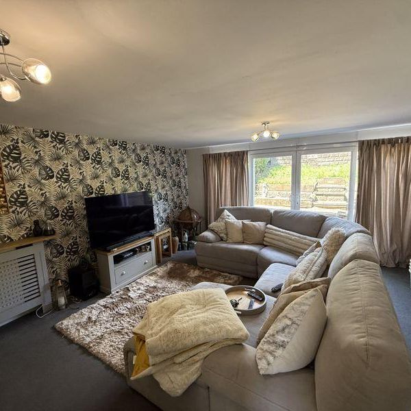3 bedroom townhouse to rent - Photo 1
