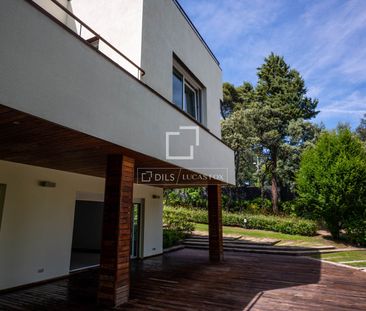 7 Bedroom house / villa for rent in Aravaca, Madrid - Photo 3