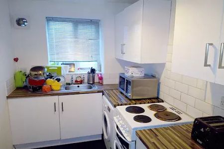 1 bedroom flat to rent - Photo 5