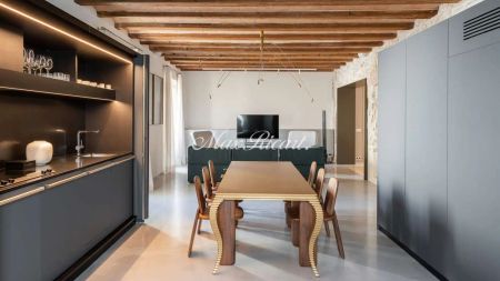 Dúplex de alquiler en N/a, Barri Gòtic - Photo 2