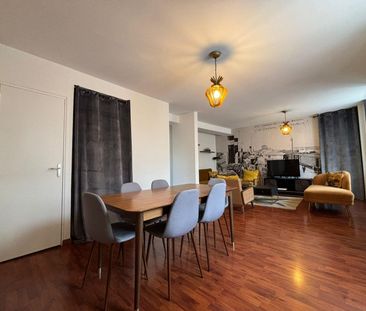 Location Appartement 3 pièces 73m² CHERBOURG-EN-COTENTIN 50100 - Photo 2